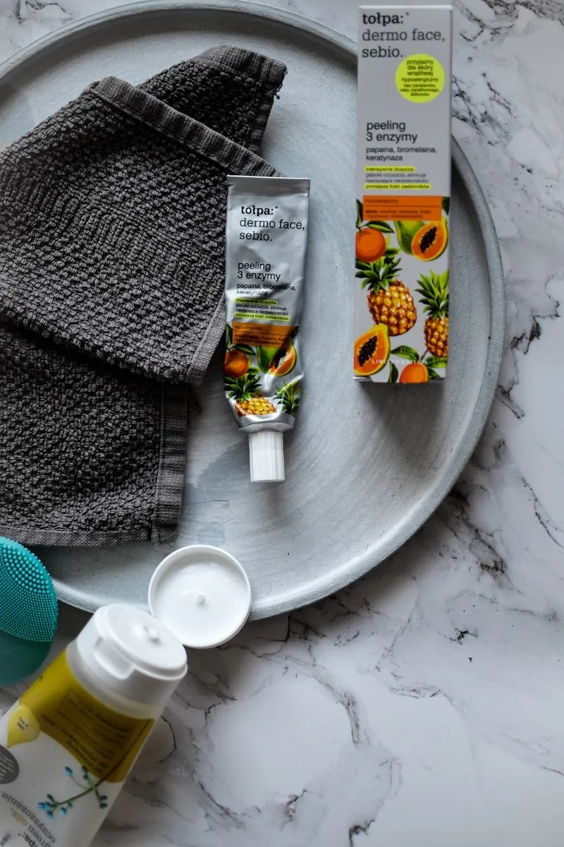 Peeling enzymatyczny: jak często stosować dla zdrowej skóry? Peeling enzymatyczny: jak często stosować dla zdrowej skóry?